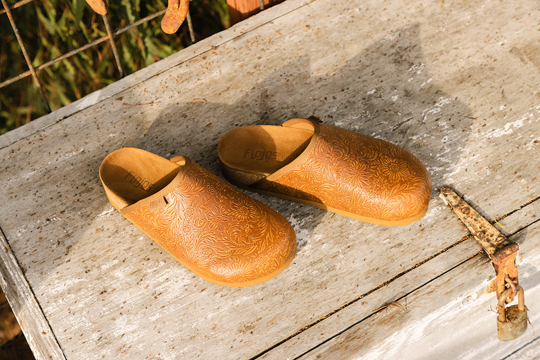 #color_Tan Artisan