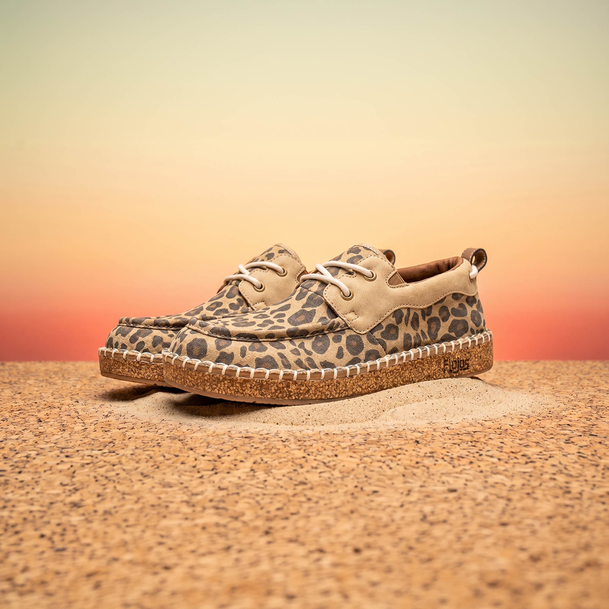 Dominga - Women's Shoe